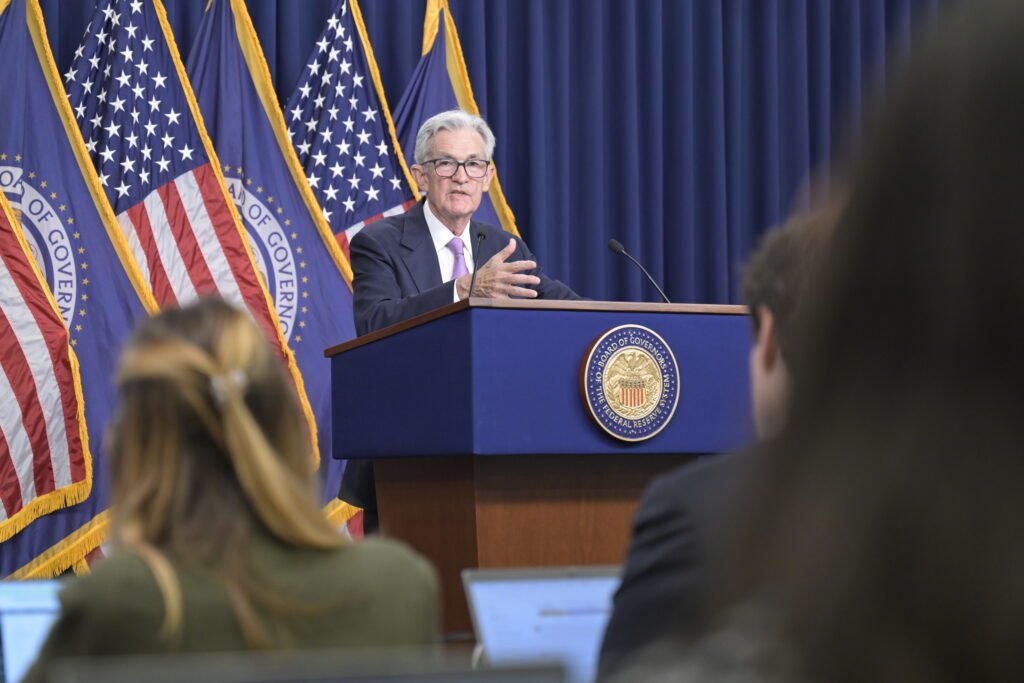 jerome powell at press conference (dsc1894)